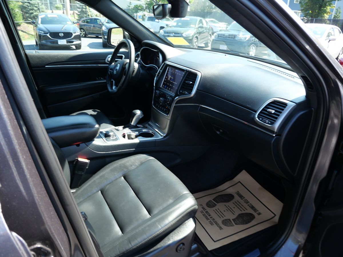 2018 Jeep Grand Cherokee Limited photo 25