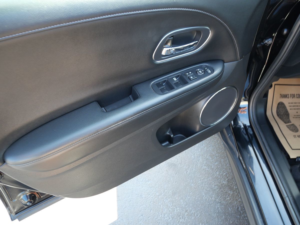 2018 Honda HR-V EX-L photo 15