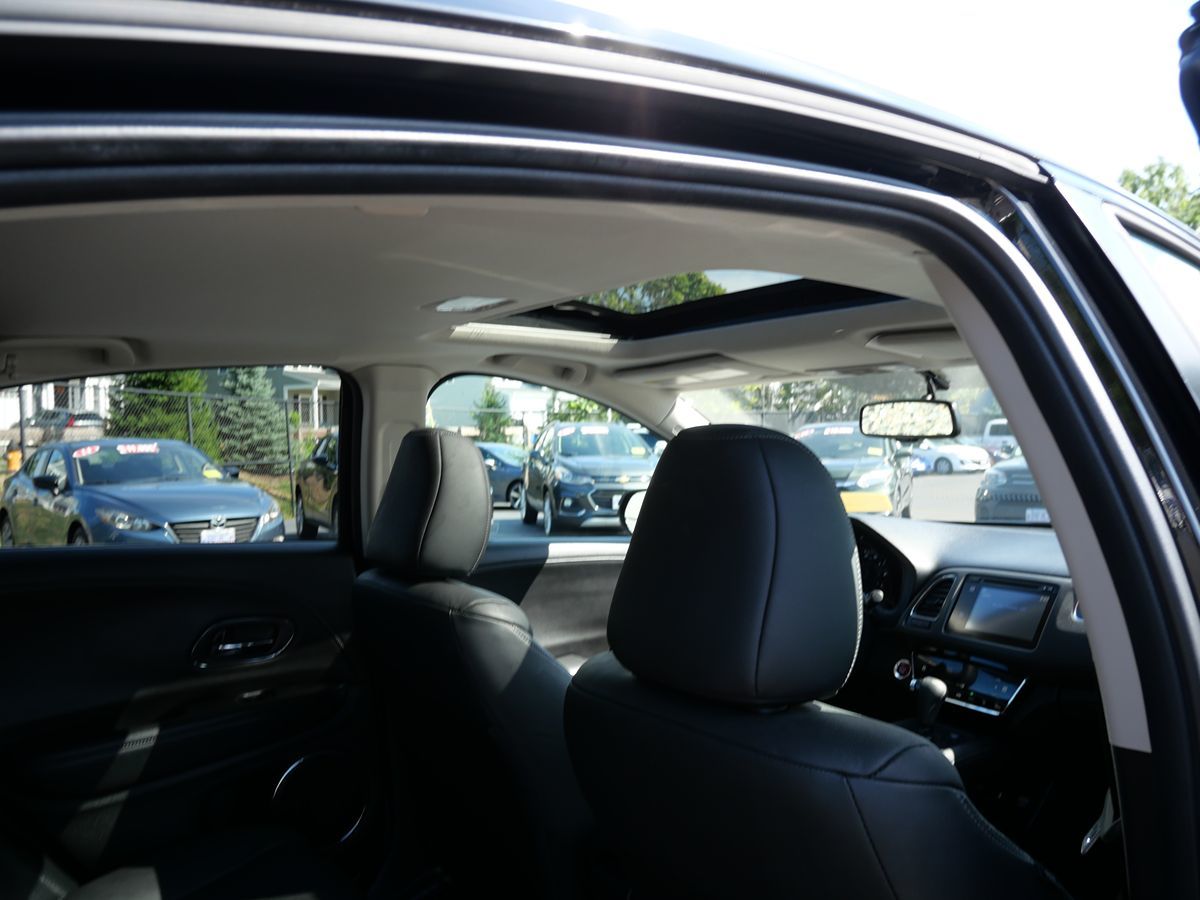 2018 Honda HR-V EX-L photo 23