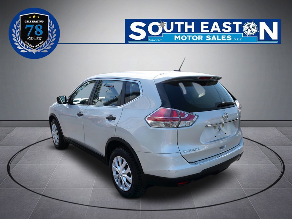 2016 Nissan Rogue S photo 3