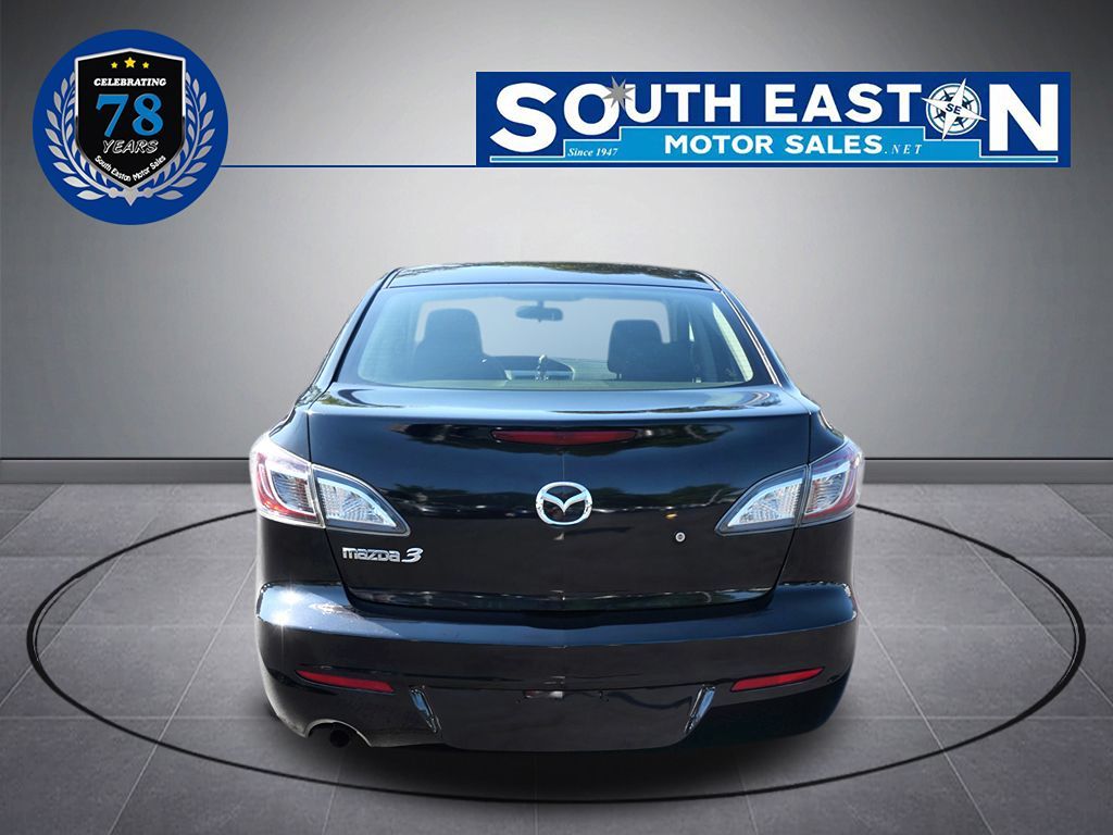 2013 Mazda Mazda3 i SV photo 5