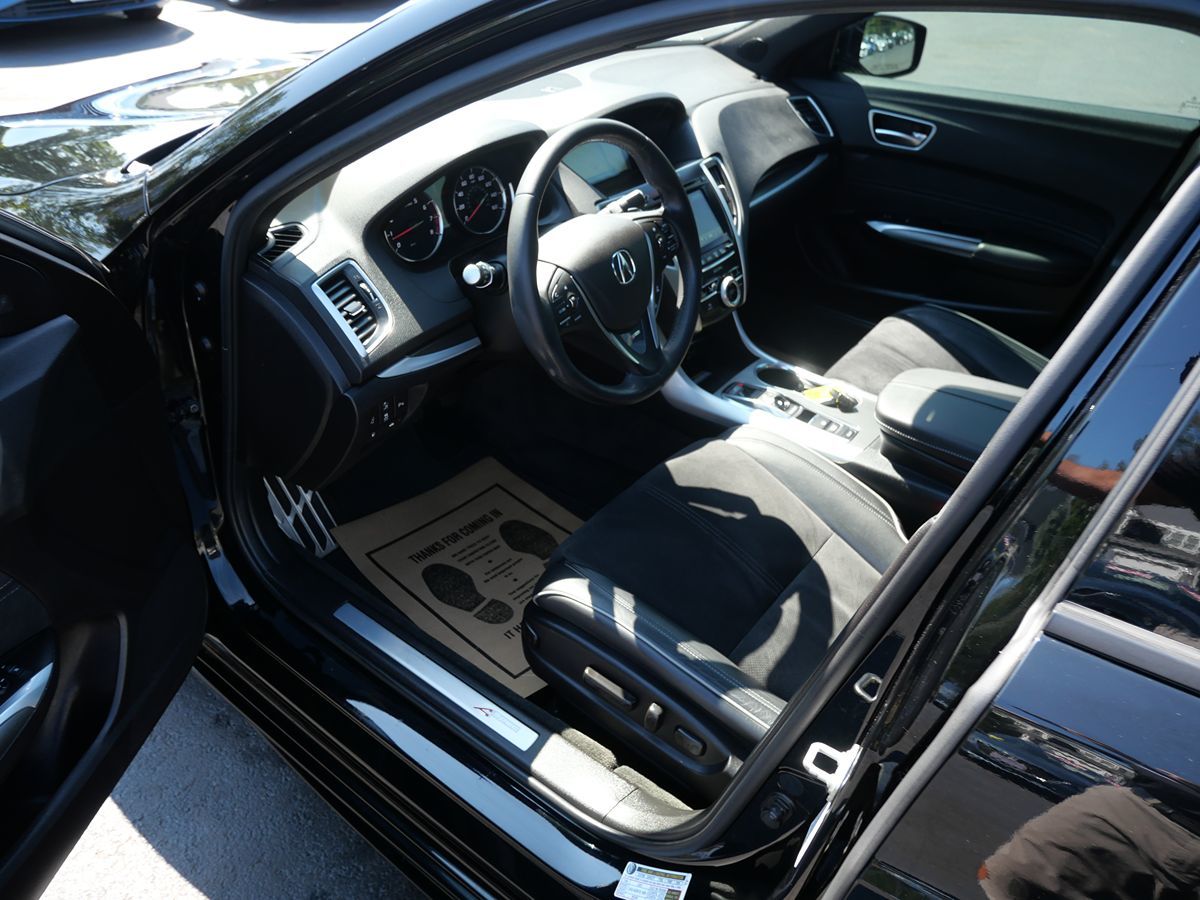 2018 Acura TLX SH-AWD Technology photo 9