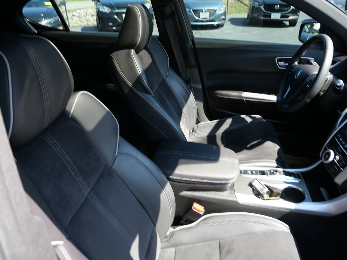 2018 Acura TLX SH-AWD Technology photo 30