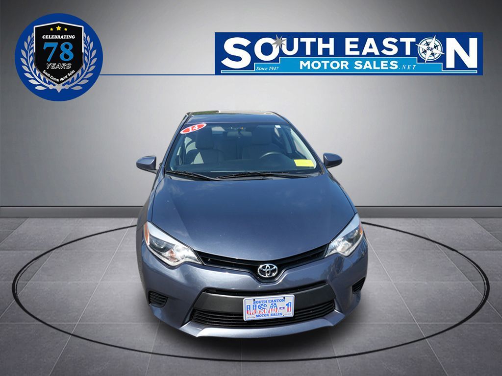 2014 Toyota Corolla L photo 2