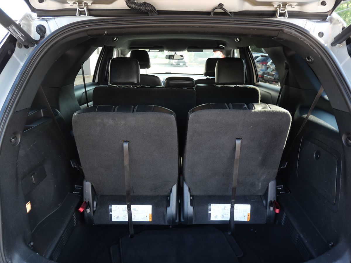 2017 Ford Explorer XLT photo 25