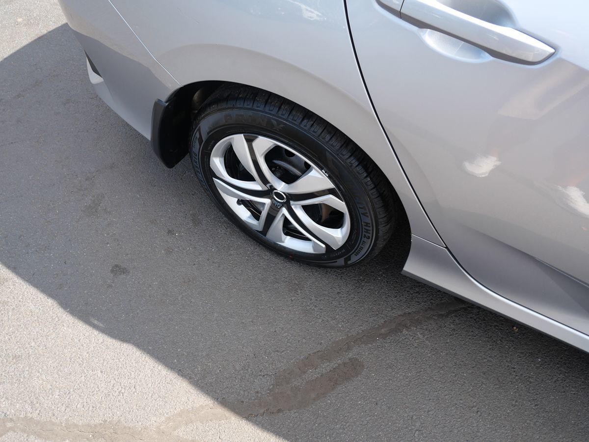 2016 Honda Civic LX photo 29