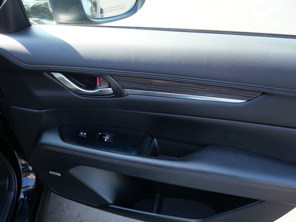 2018 Mazda CX-5 Grand Touring photo 17