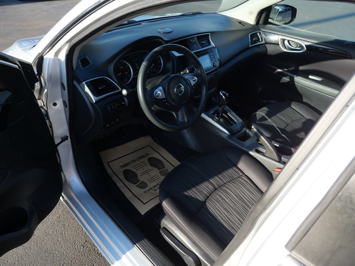 2018 Nissan Sentra SV photo 10