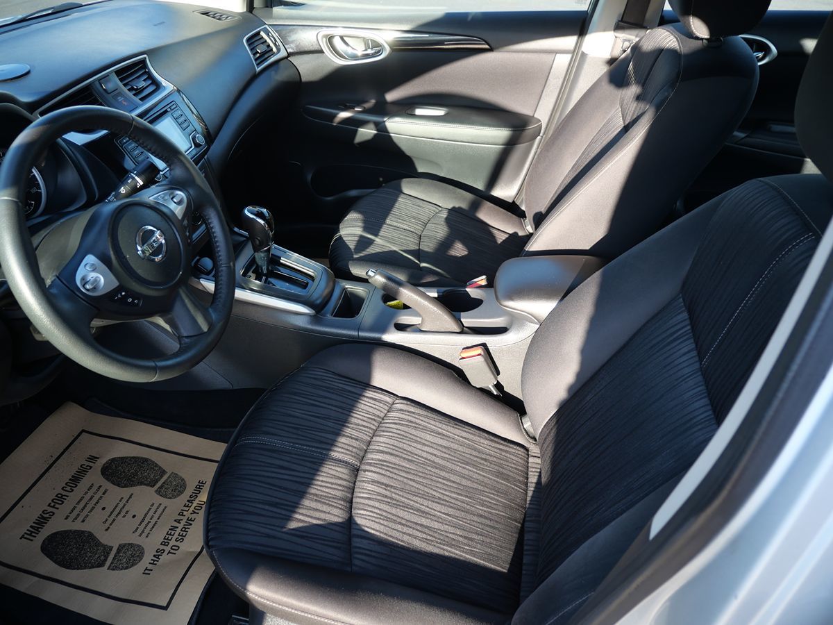 2018 Nissan Sentra SV photo 11