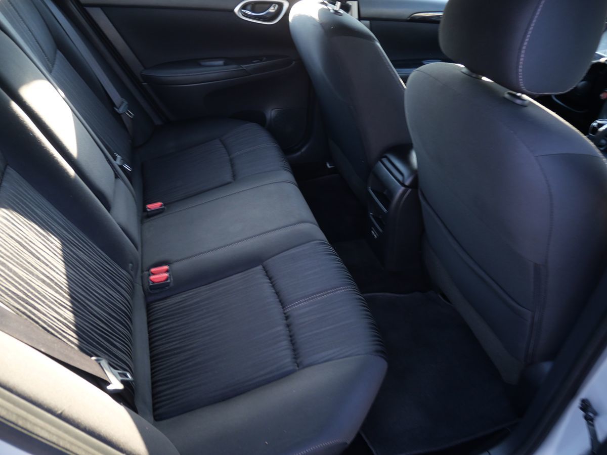 2018 Nissan Sentra SV photo 23