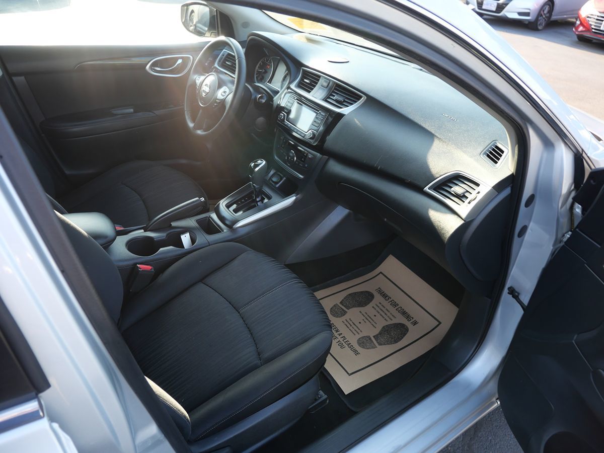 2018 Nissan Sentra SV photo 26