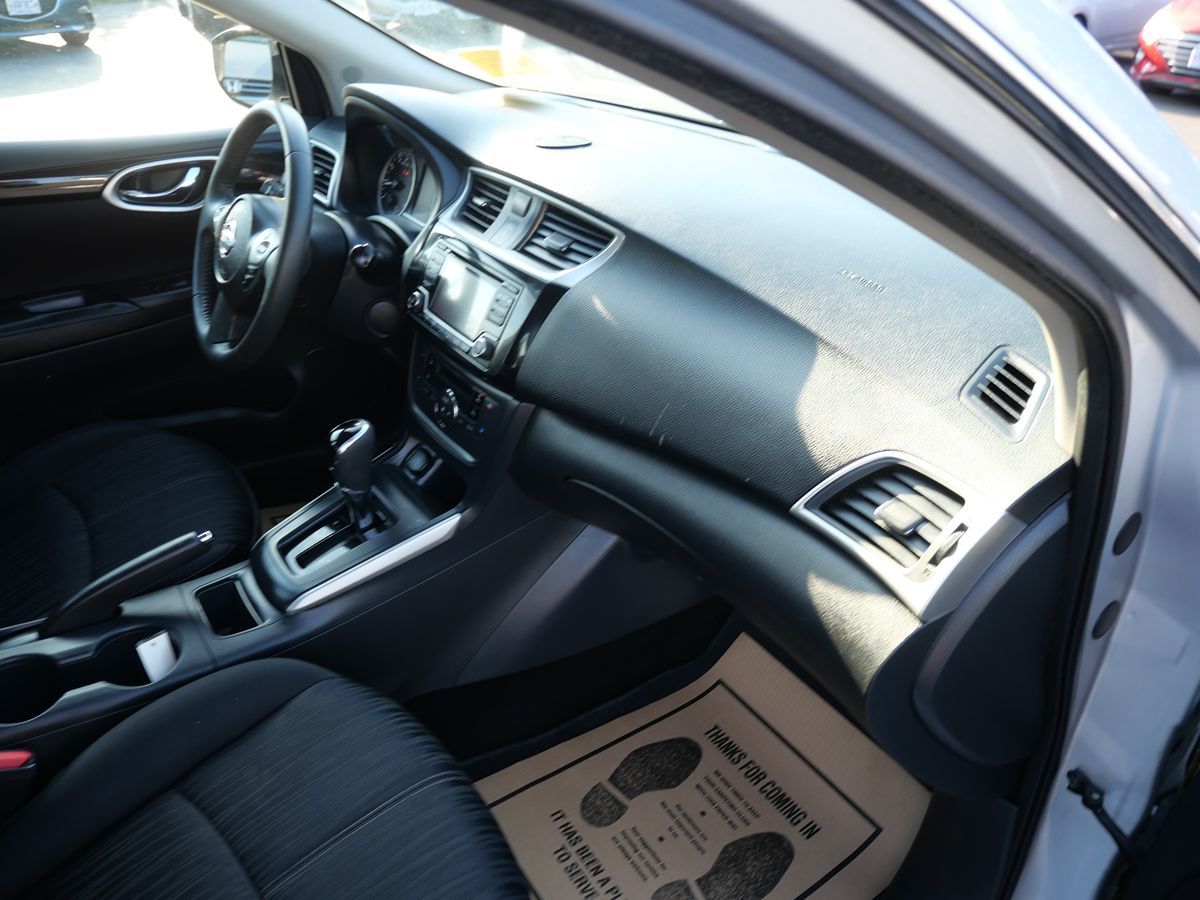 2018 Nissan Sentra SV photo 29