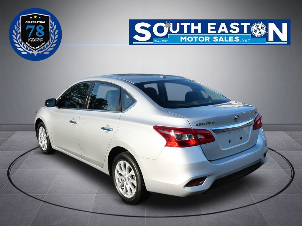 2018 Nissan Sentra SV photo 6