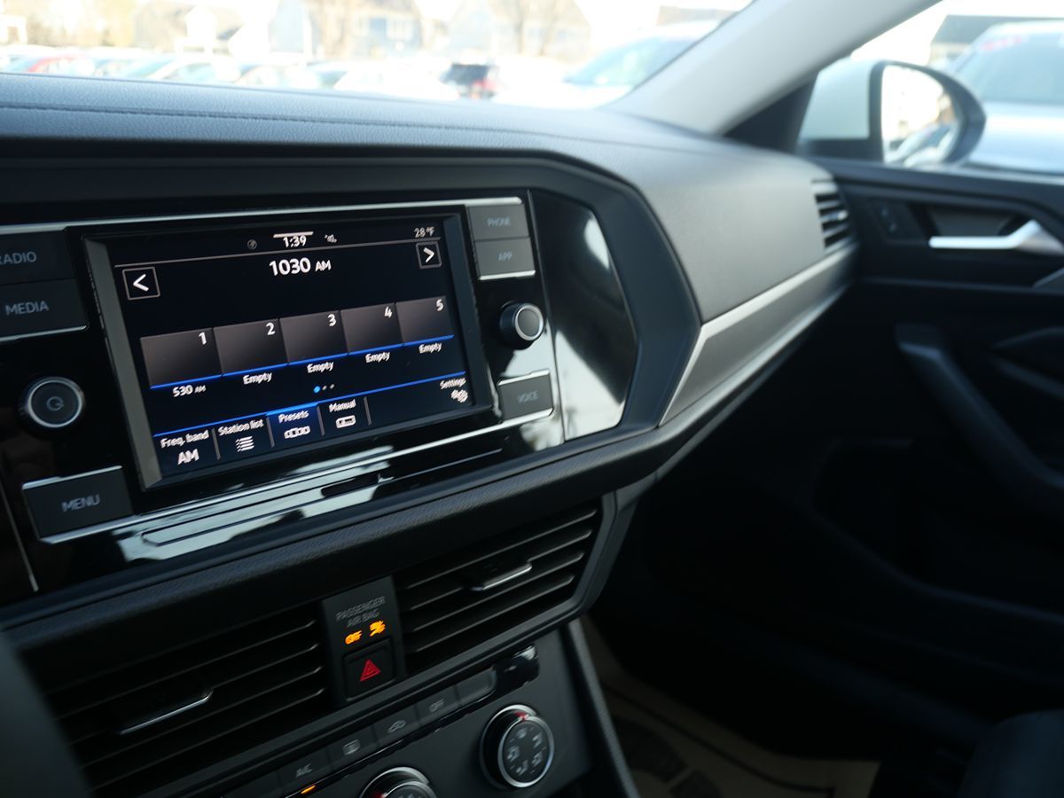 2024 Volkswagen Jetta S - Photo 13