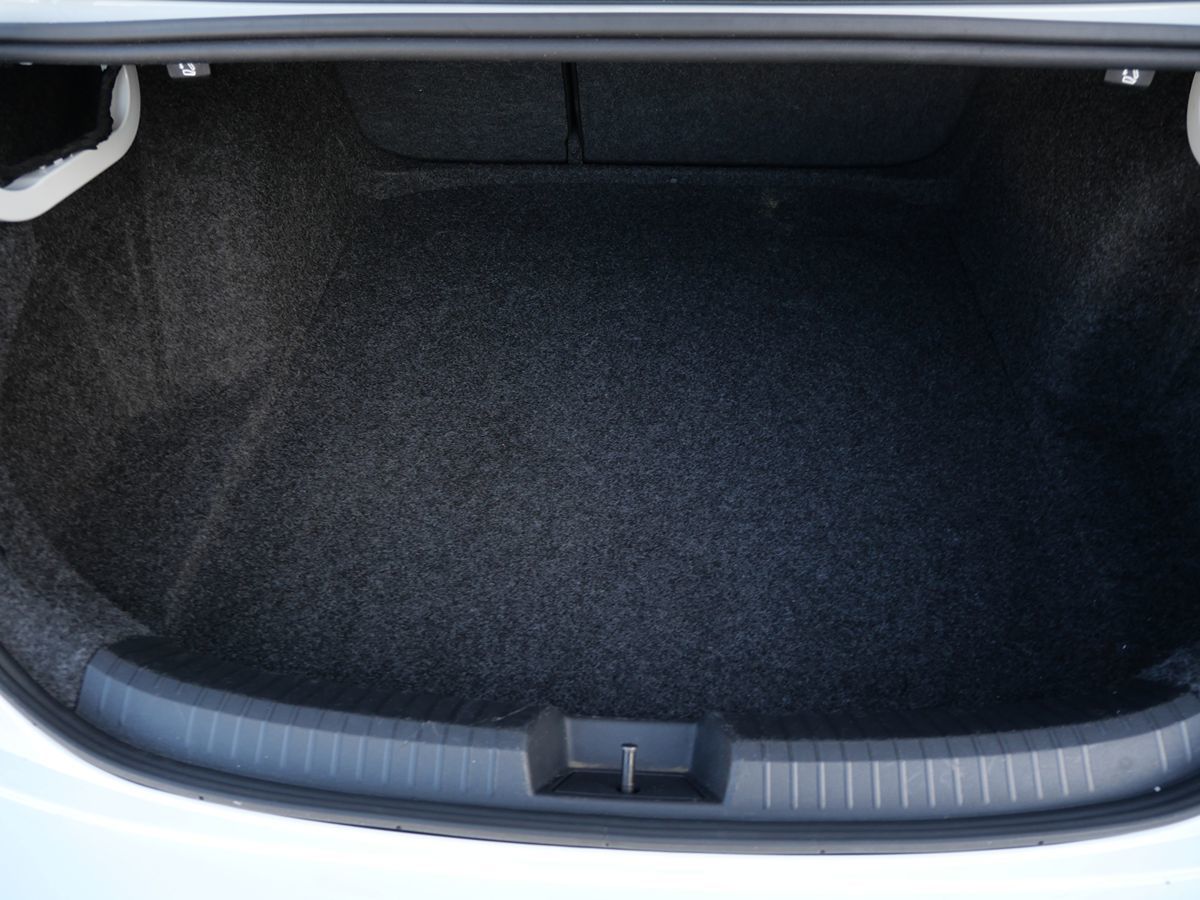 2024 Volkswagen Jetta S - Photo 22