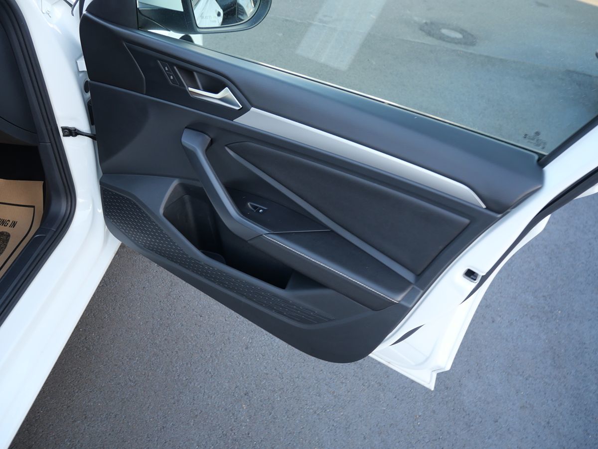 2024 Volkswagen Jetta S - Photo 32