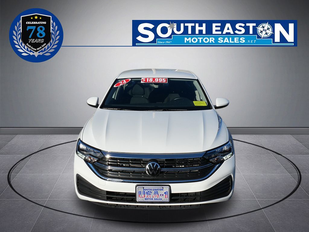 2024 Volkswagen Jetta S - Photo 3