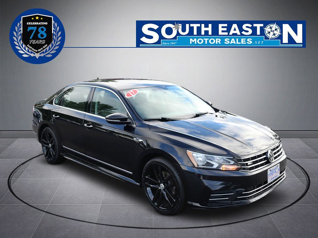 2017 Volkswagen Passat R-Line photo 3