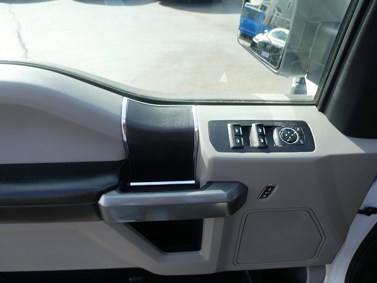 2018 Ford F-150 XLT photo 14