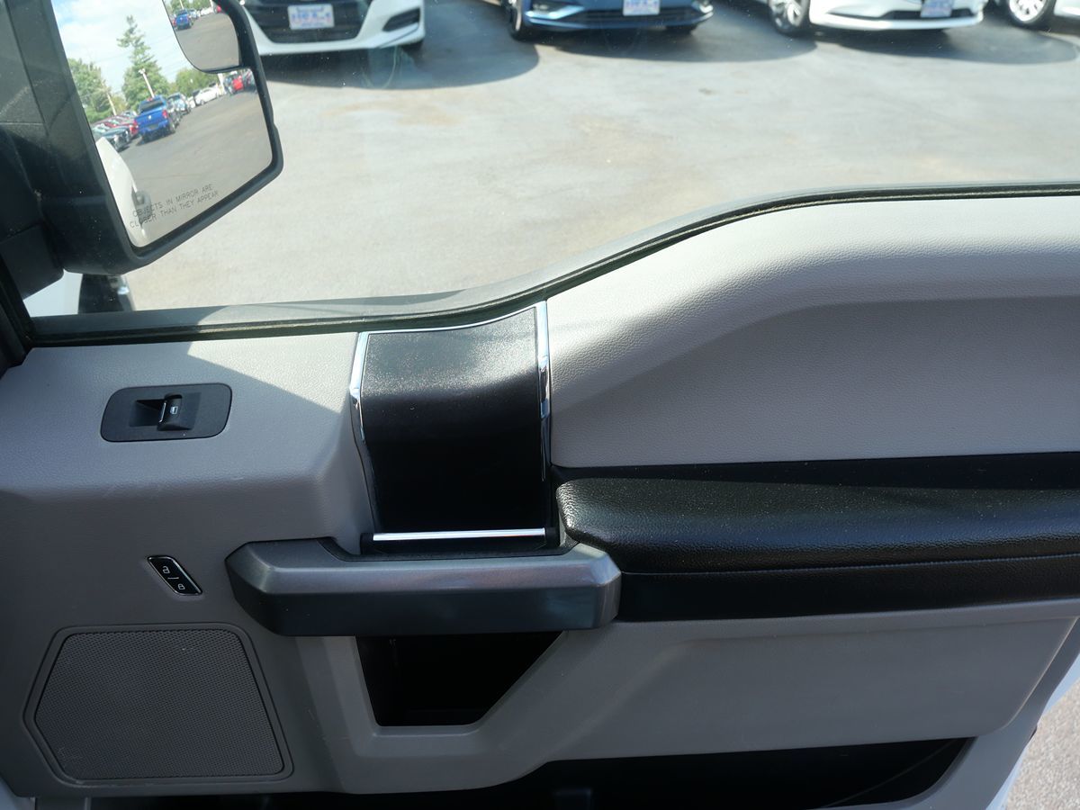 2018 Ford F-150 XLT photo 16