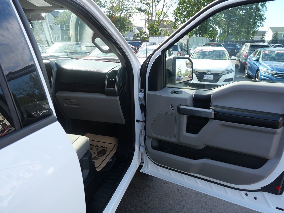 2018 Ford F-150 XLT photo 18