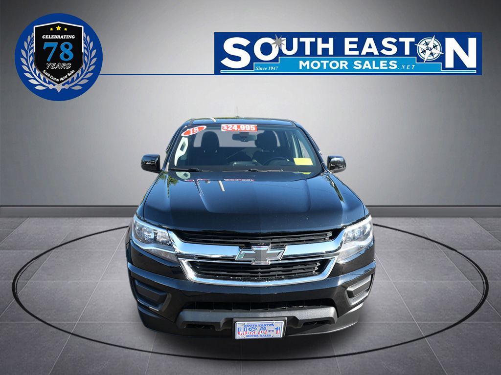 2018 Chevrolet Colorado LT photo 2