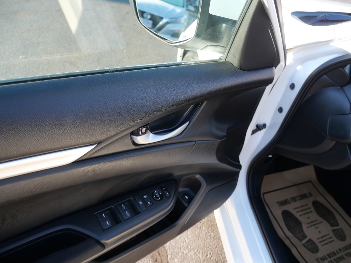 2019 Honda Civic LX photo 16