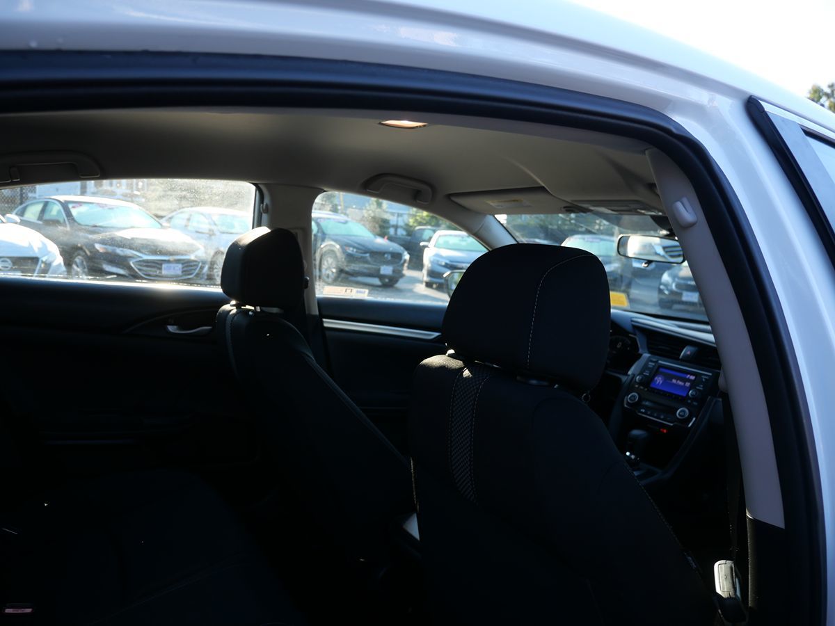 2019 Honda Civic LX photo 23