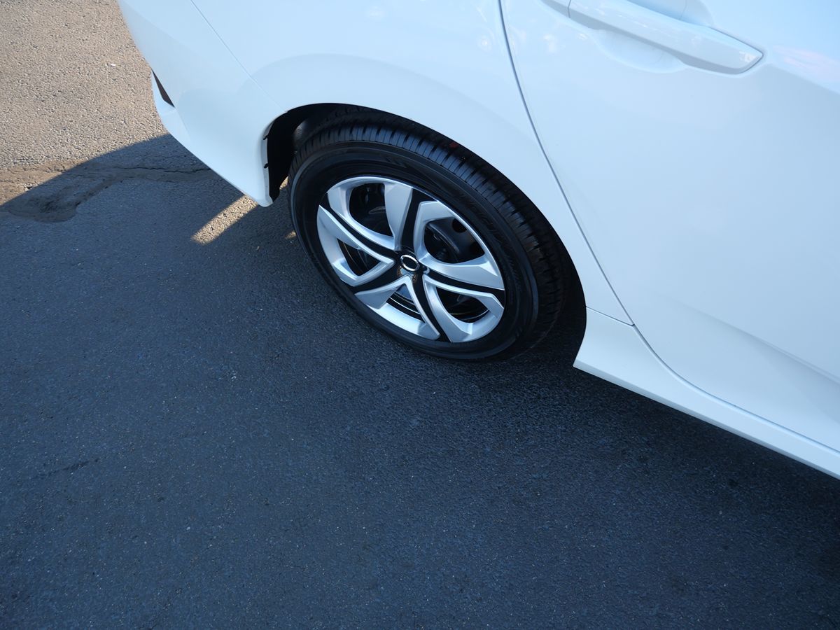 2019 Honda Civic LX photo 30