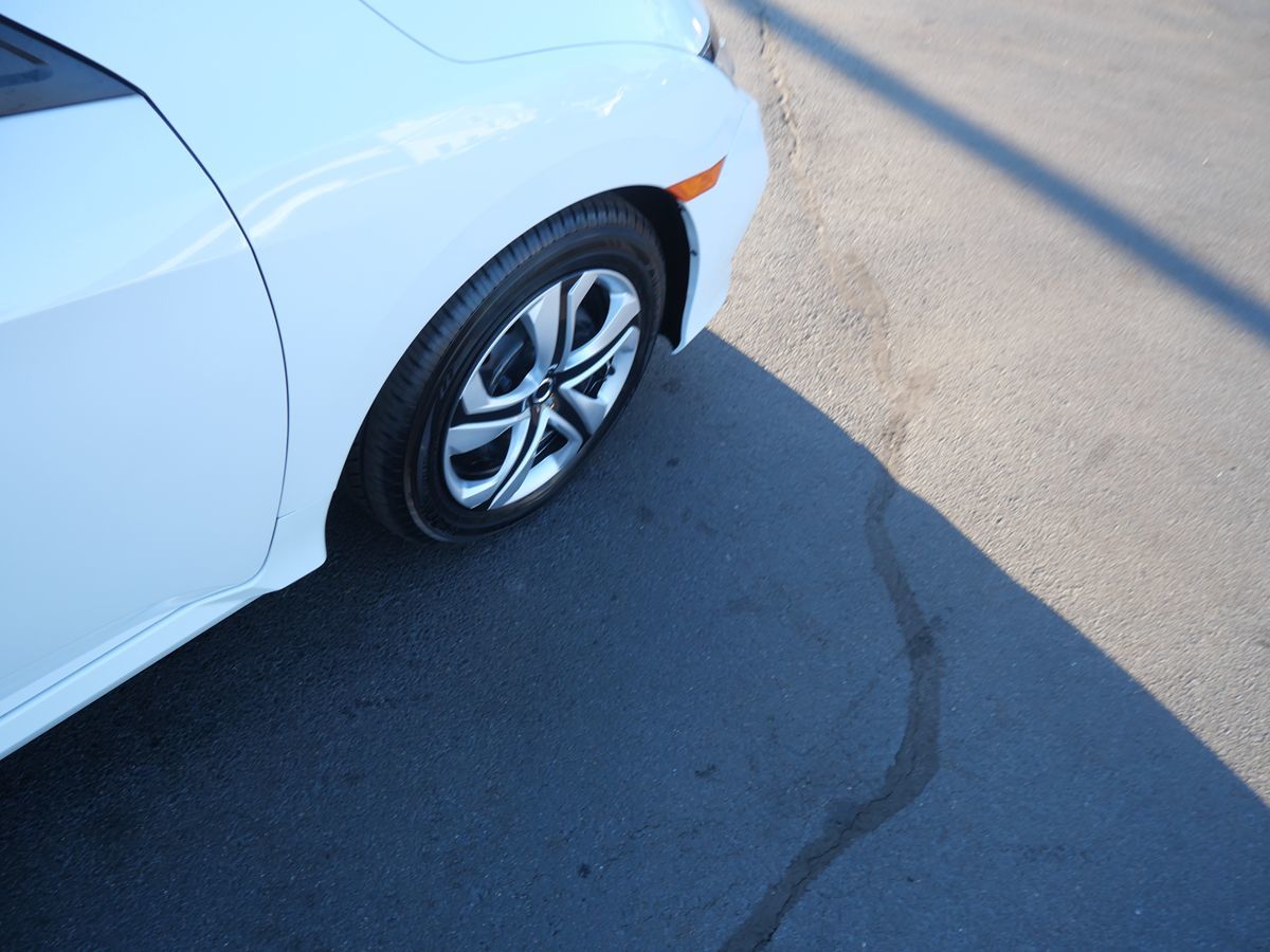 2019 Honda Civic LX photo 31