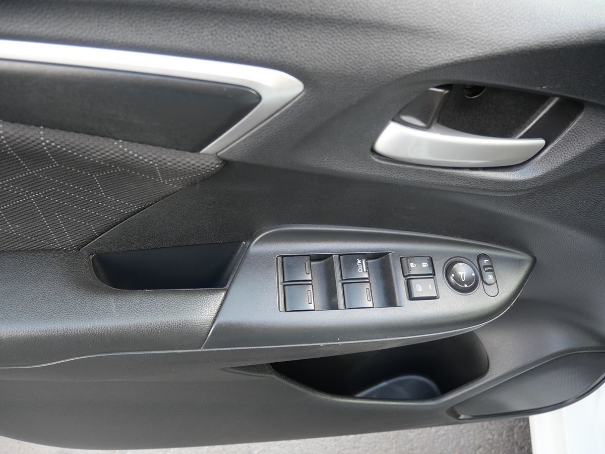 2015 Honda Fit EX-L Navi photo 15