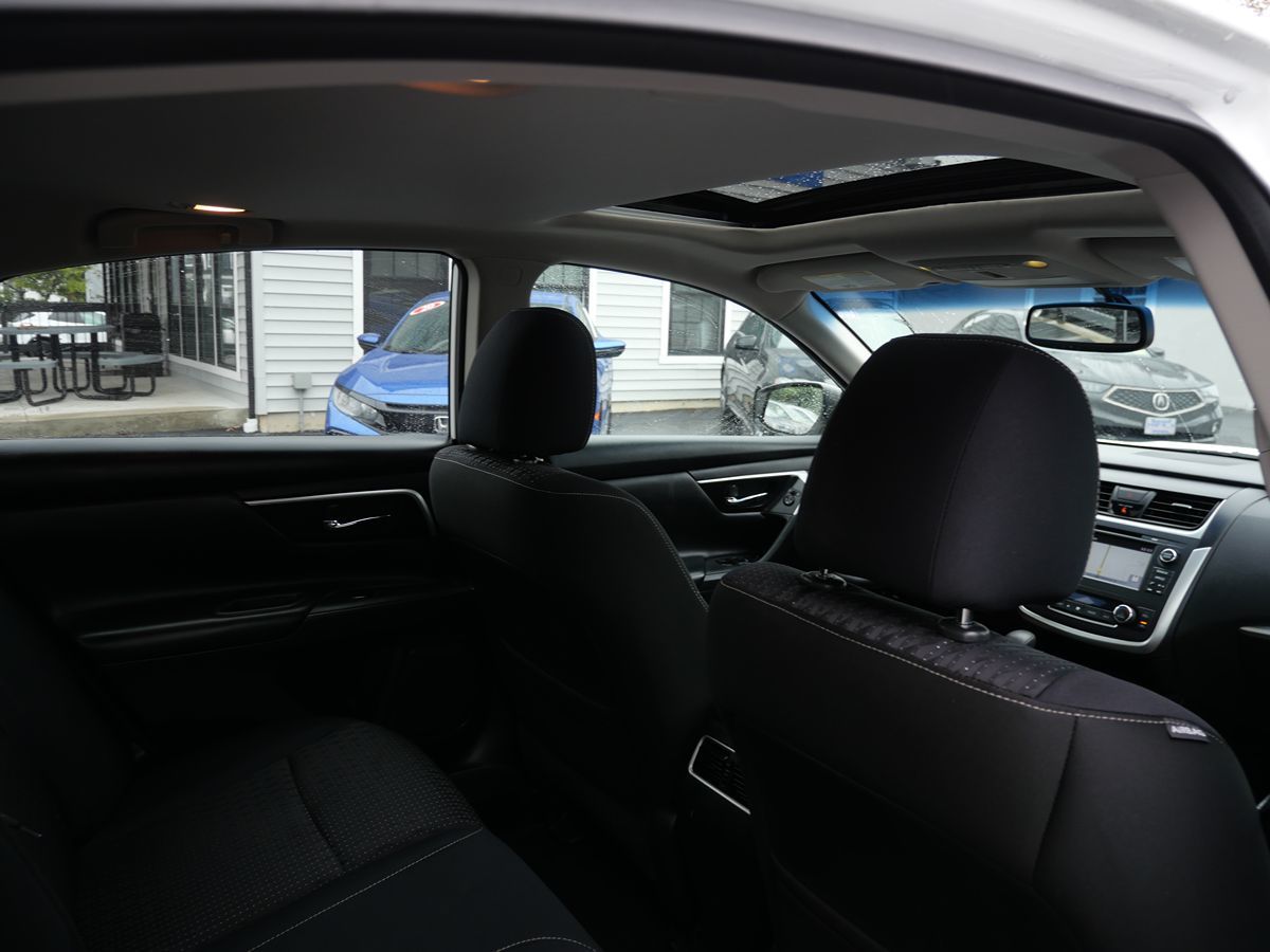 2017 Nissan Altima 2.5 SV photo 22