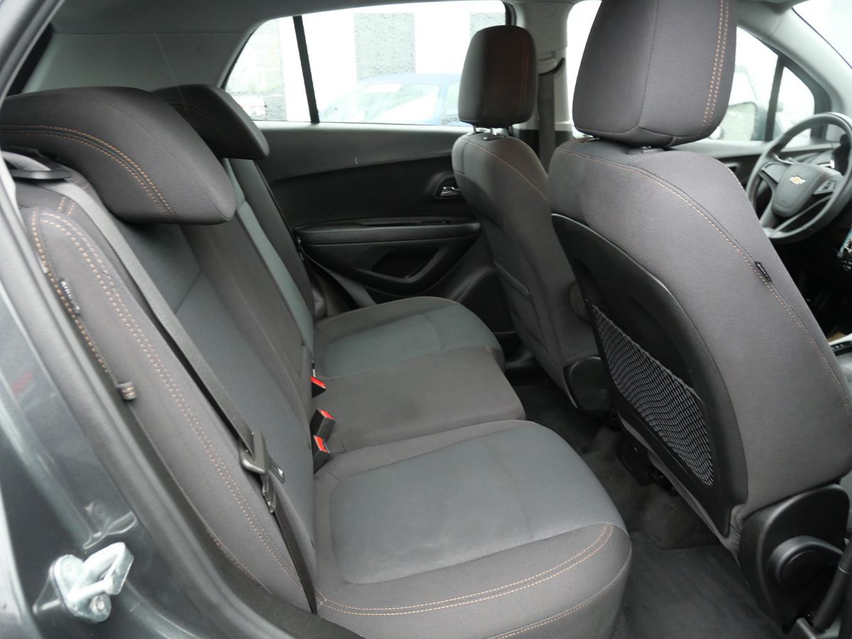 2019 Chevrolet Trax LS photo 22