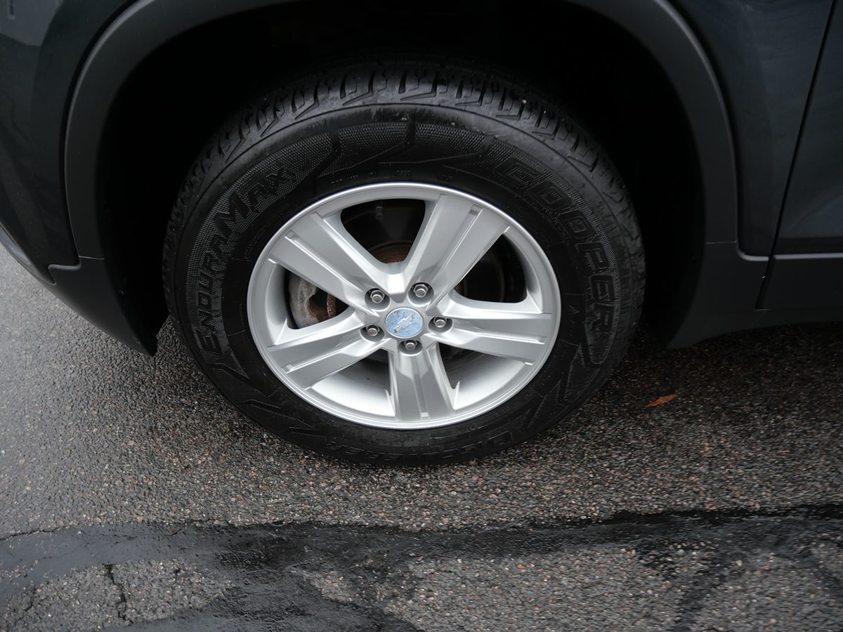 2019 Chevrolet Trax LS photo 28