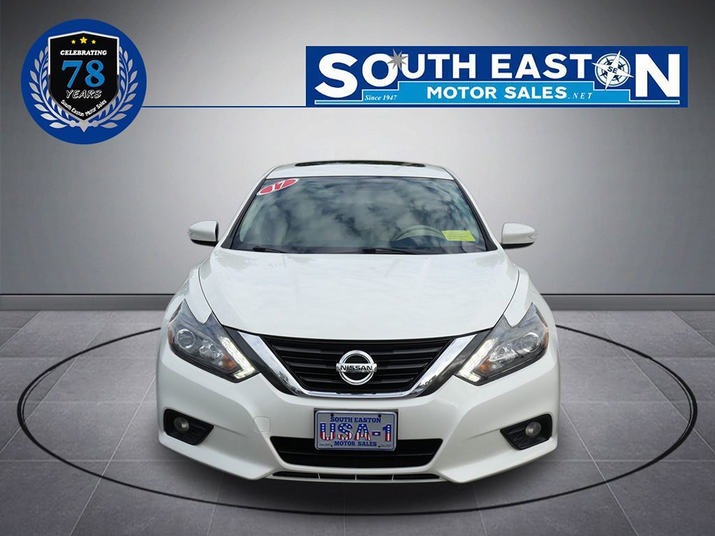 2017 Nissan Altima 2.5 SL photo 4