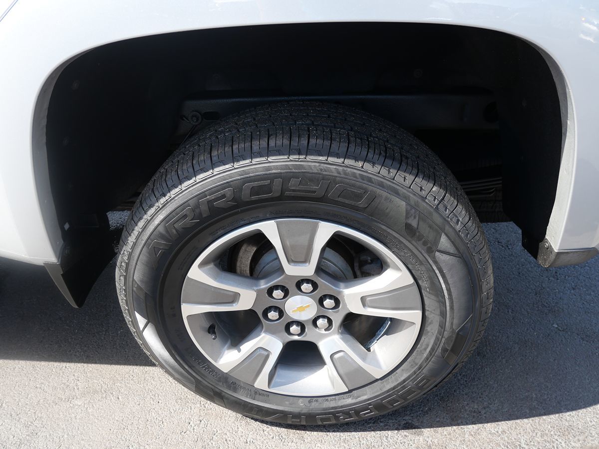 2018 Chevrolet Colorado Work Truck photo 2
