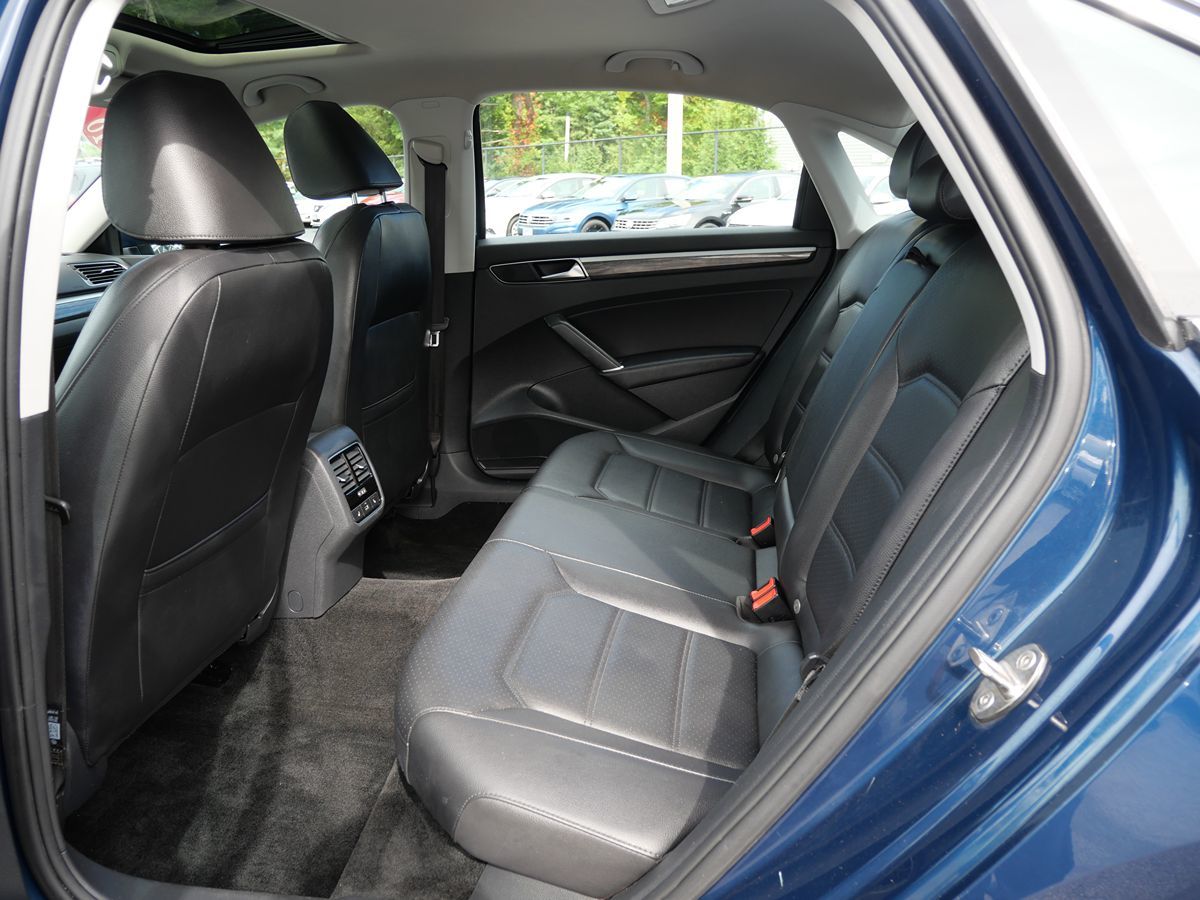 2018 Volkswagen Passat 2.0T SE photo 20