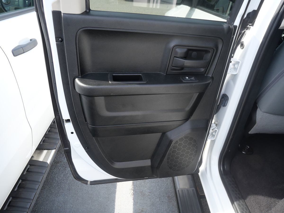 2018 Ram 1500 Express photo 15
