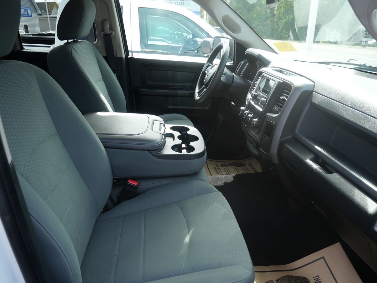 2018 Ram 1500 Express photo 23