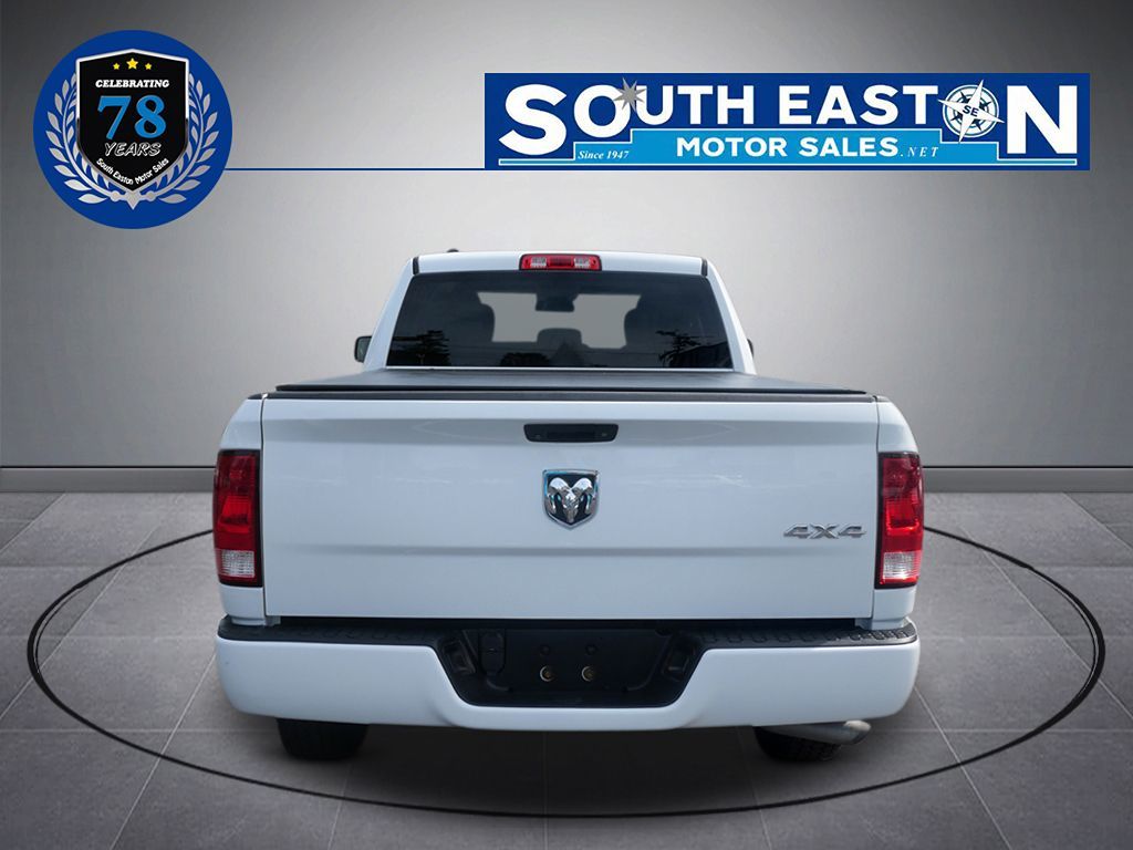 2018 Ram 1500 Express photo 4