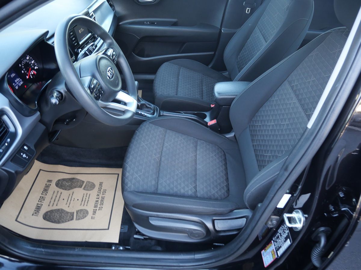 2018 Kia Rio S photo 11