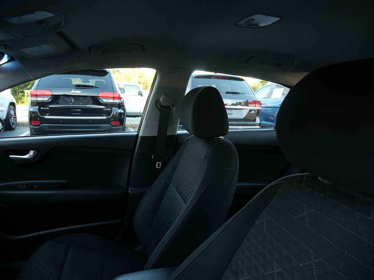 2018 Kia Rio S photo 12