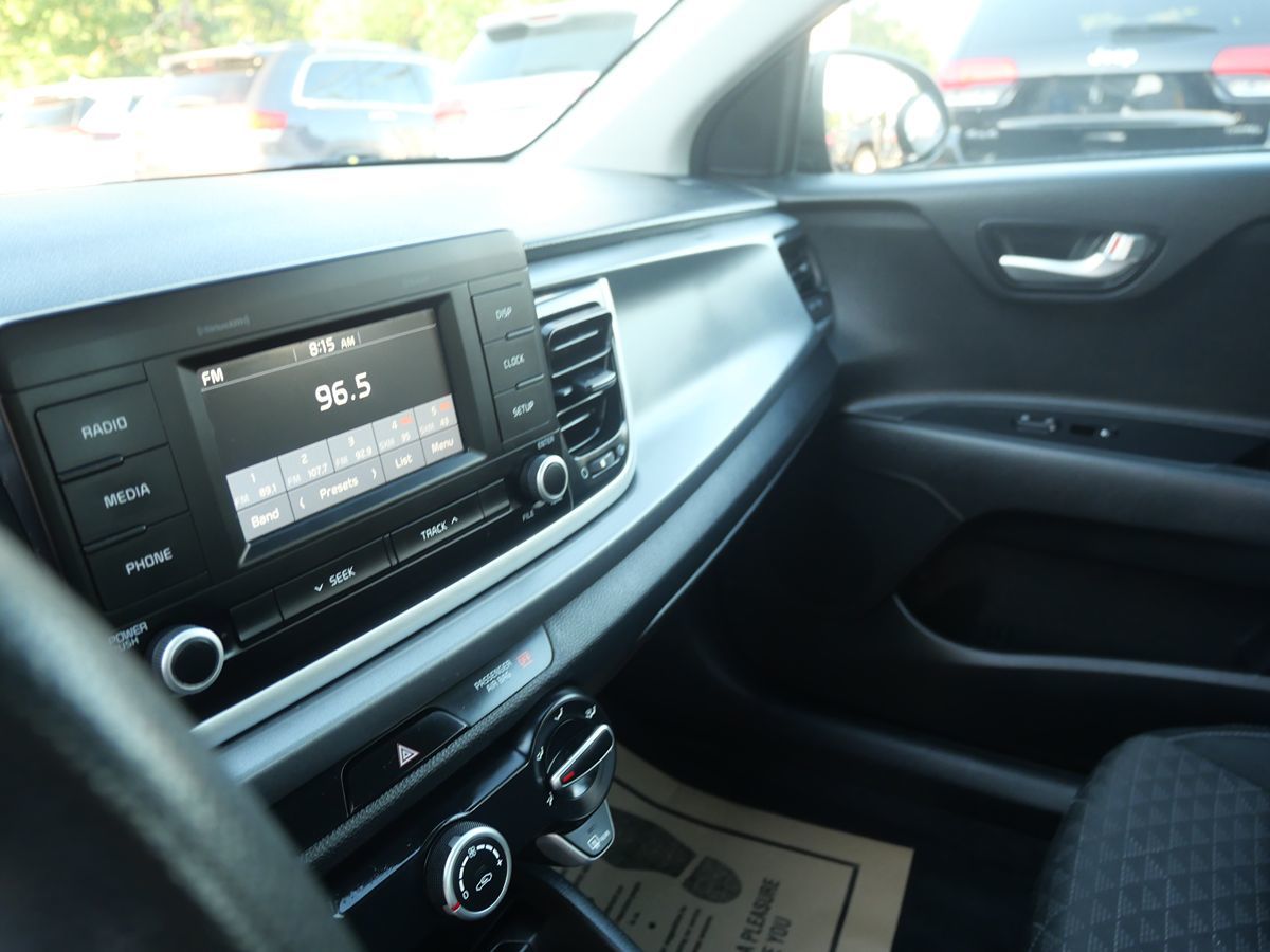 2018 Kia Rio S photo 15