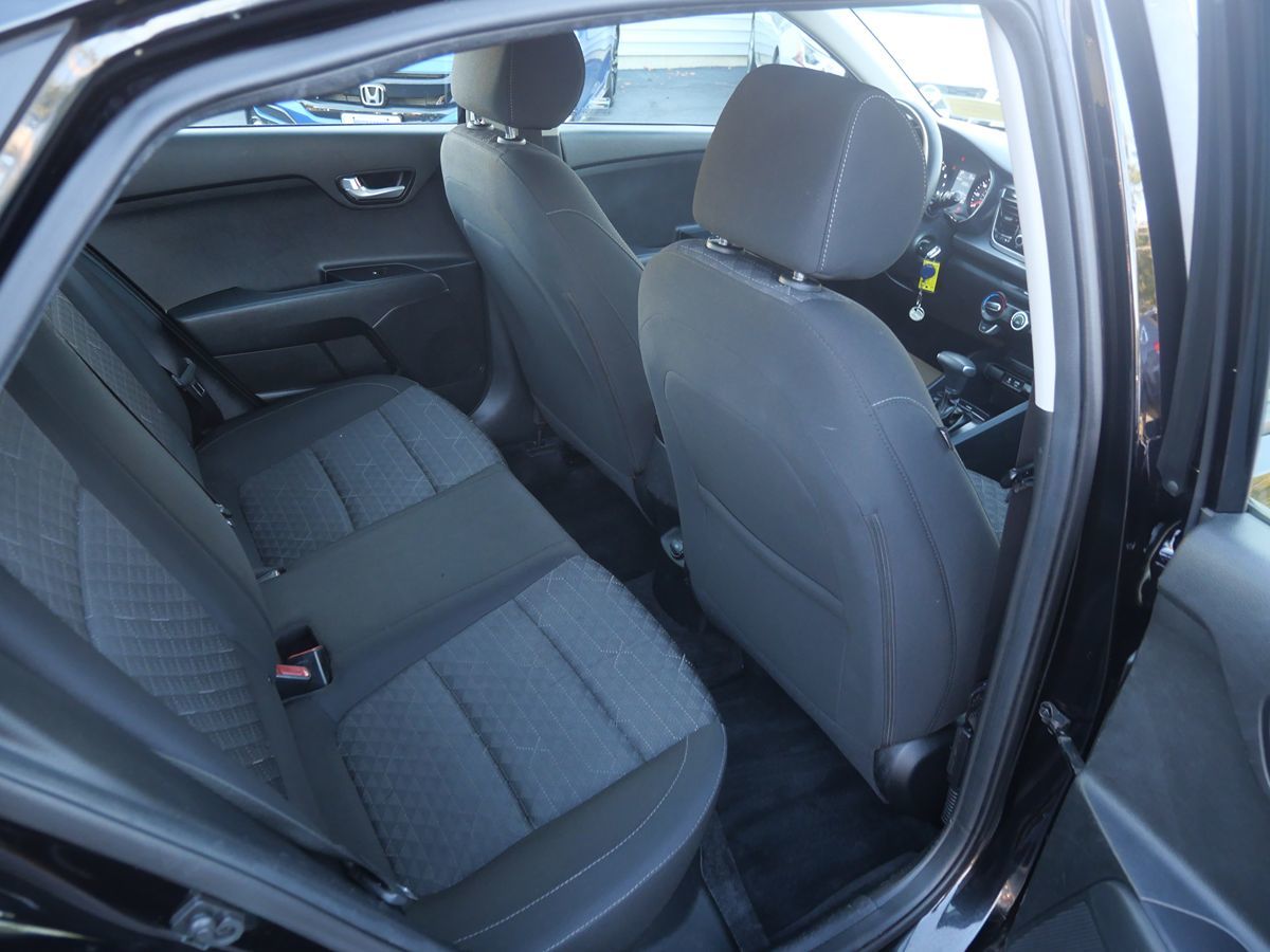 2018 Kia Rio S photo 22