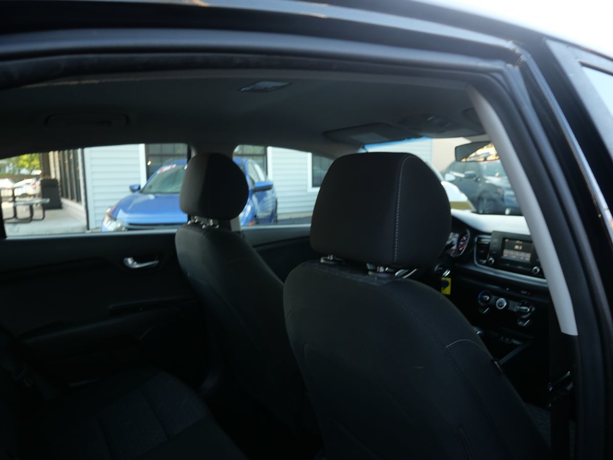 2018 Kia Rio S photo 24