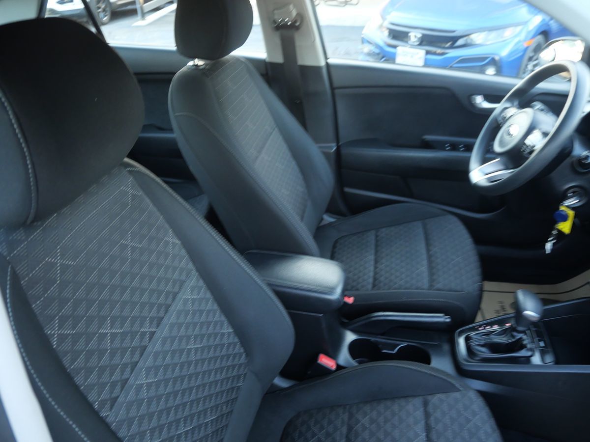 2018 Kia Rio S photo 28
