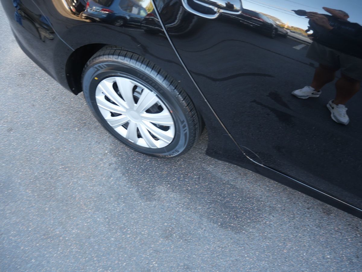 2018 Kia Rio S photo 32