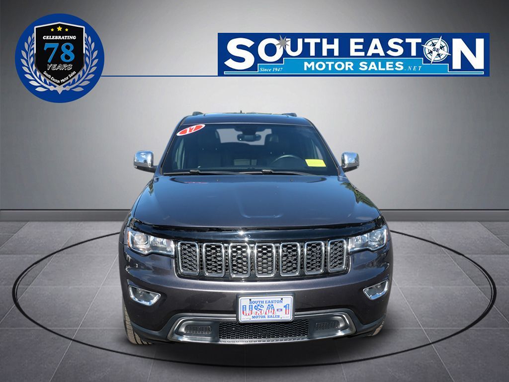 2017 Jeep Grand Cherokee Limited photo 3