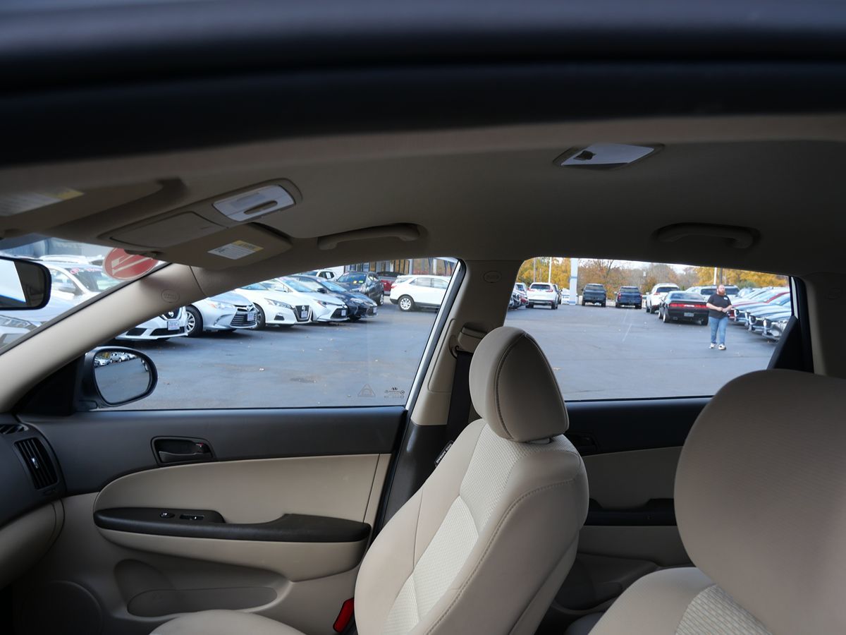 2012 Hyundai Elantra Touring GLS - Photo 11