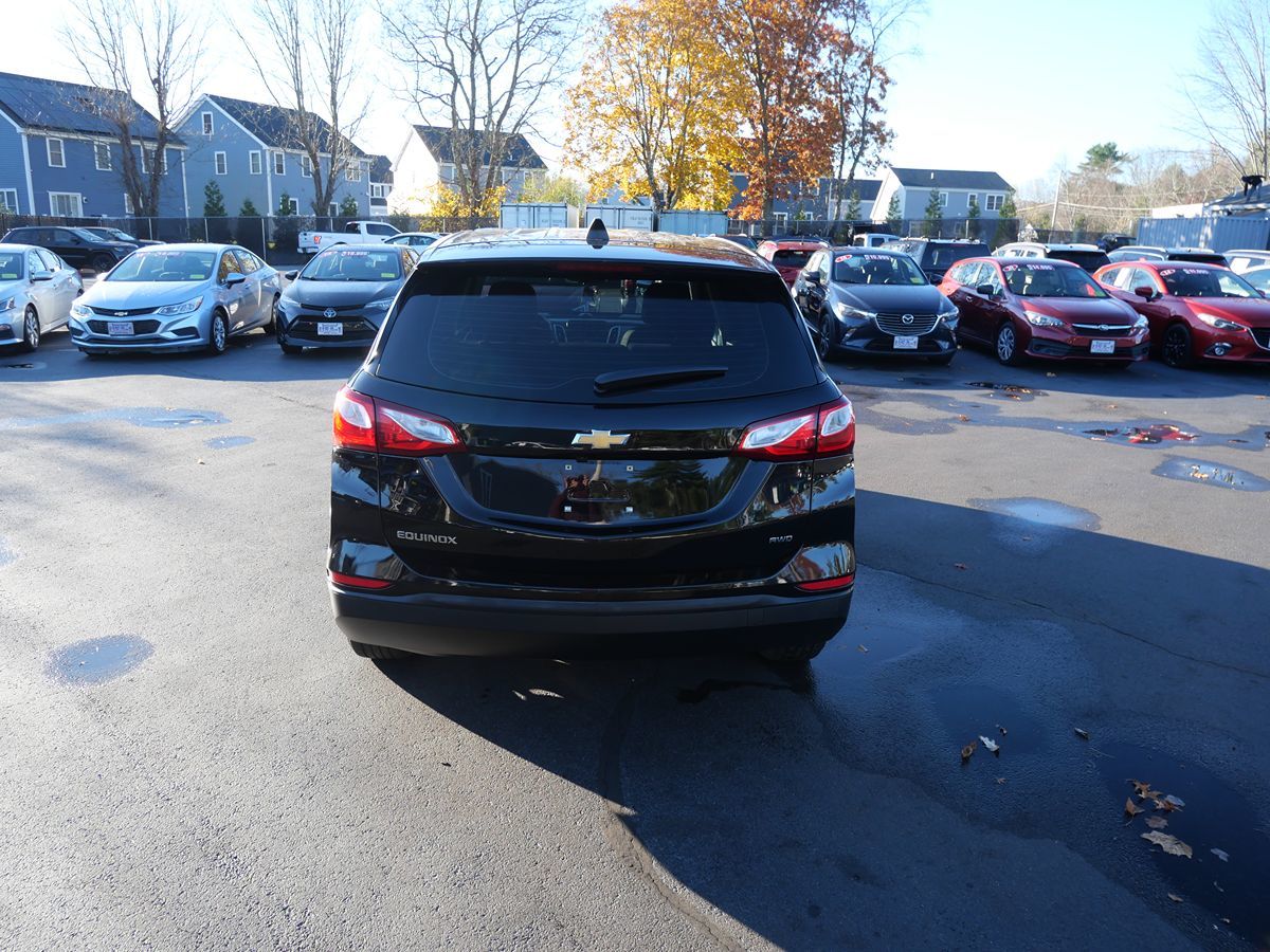 2020 Chevrolet Equinox LS photo 4